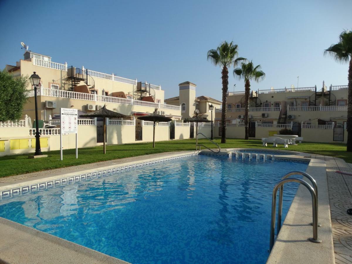 Dehesa de Campoamor  Apartment Rayo Dorado מראה חיצוני תמונה